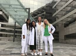 The Ultimate Guide to Writing a Job Application That Lands You a Job Abroad